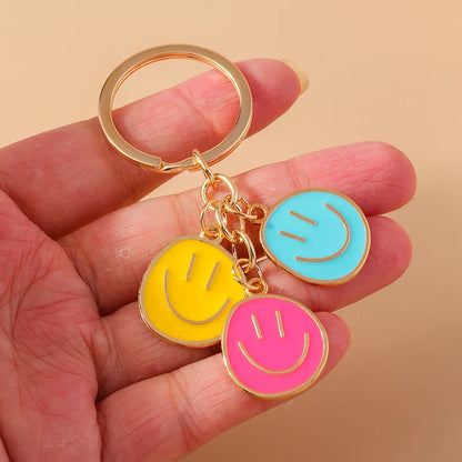 Aihua Irregular Round Smile Face Keychain for Women Key Ring Gift Fashion Cartoon Bag Airpods Box Car Phone Accessories Jewelry
