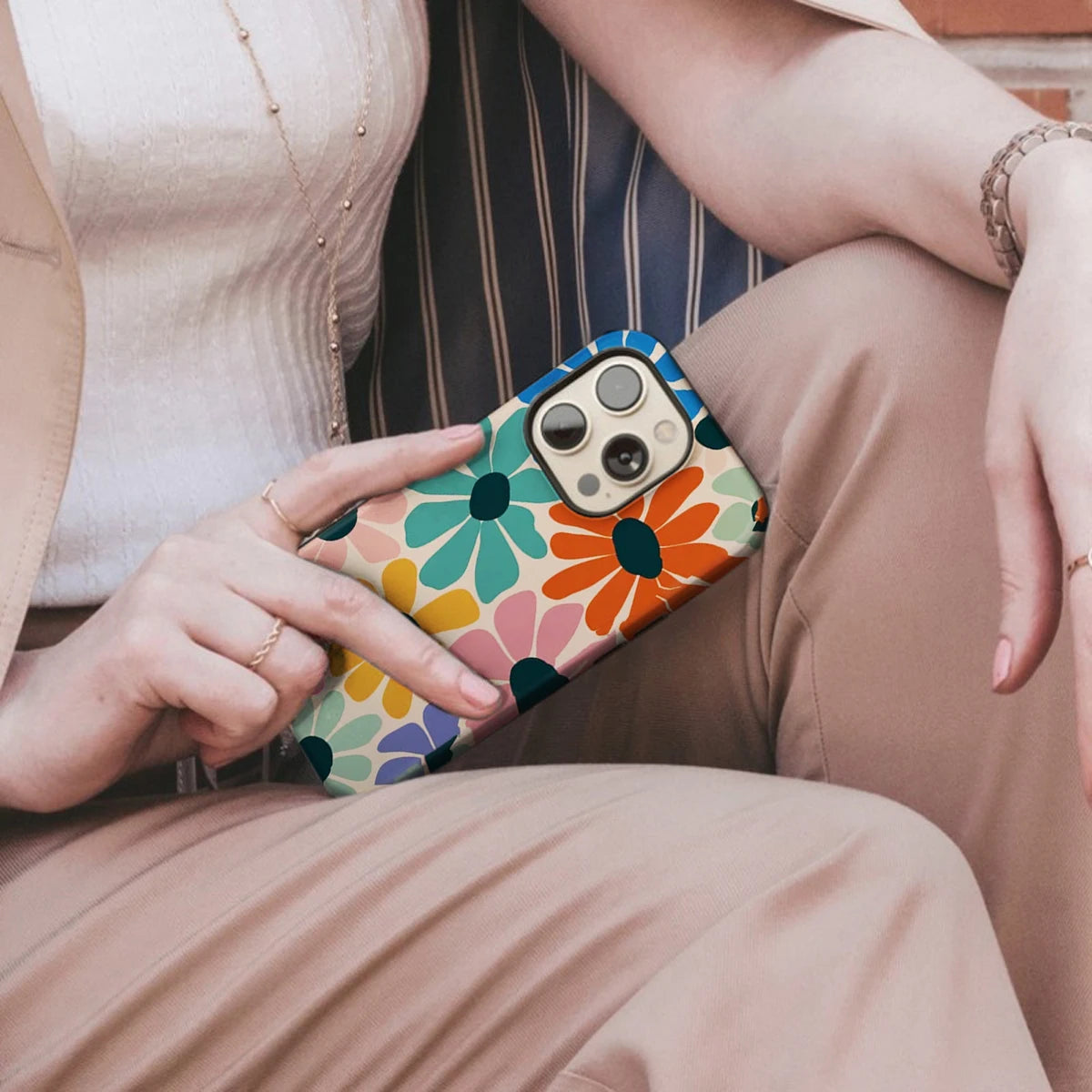 Magnetic Phone Case for IPHONE 17 16ProMax 15 14 13 12 11 16e PRO Plus Retro Fun Floral Acrylic Shockproof Cover Funda
