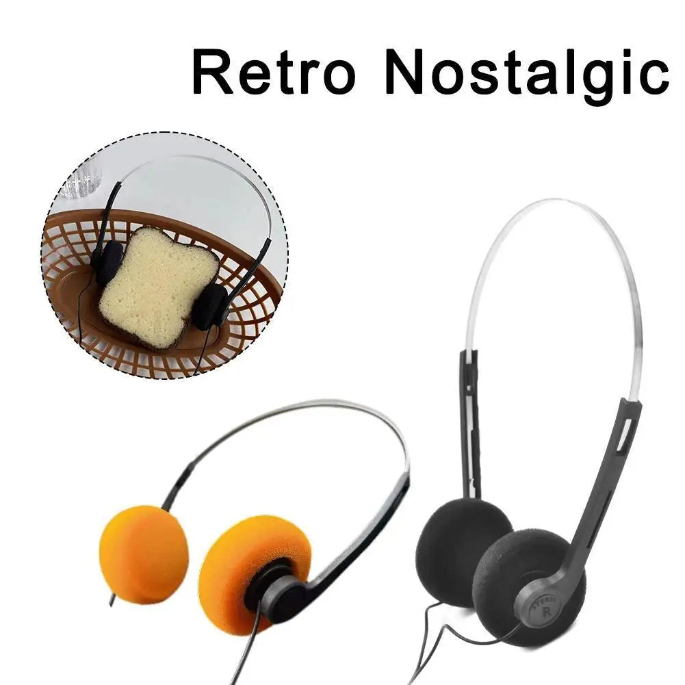MP3 Earphones 3.5MM Retro Nostalgic Earphones, Personalized Walkman Classic Sports CD Photography Props Wired Headphones