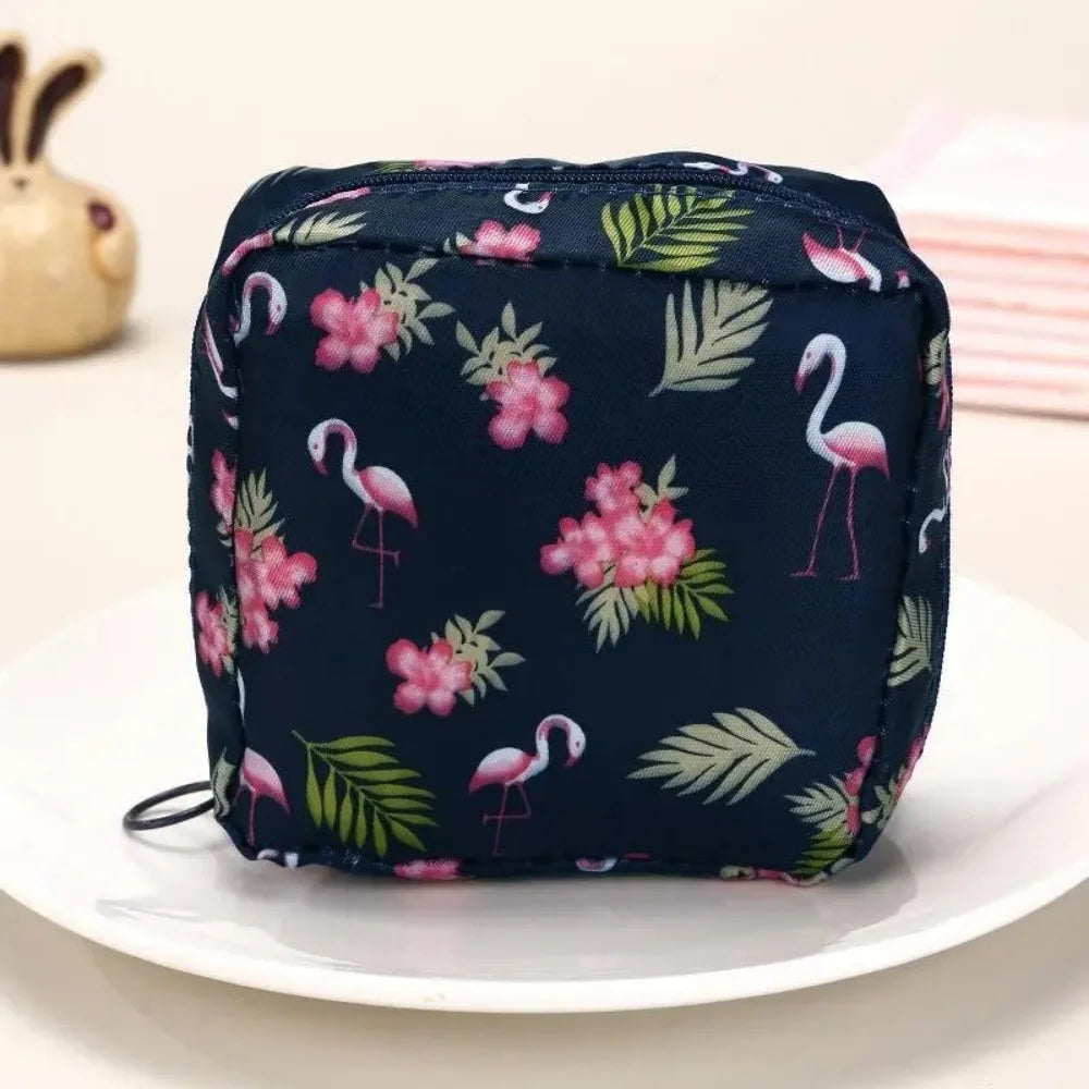 Waterproof, Large Capacity, Cute Storage Bag, Portable, Suitable for Storing Cosmetics, Earphones, Data Cables, Sanitary