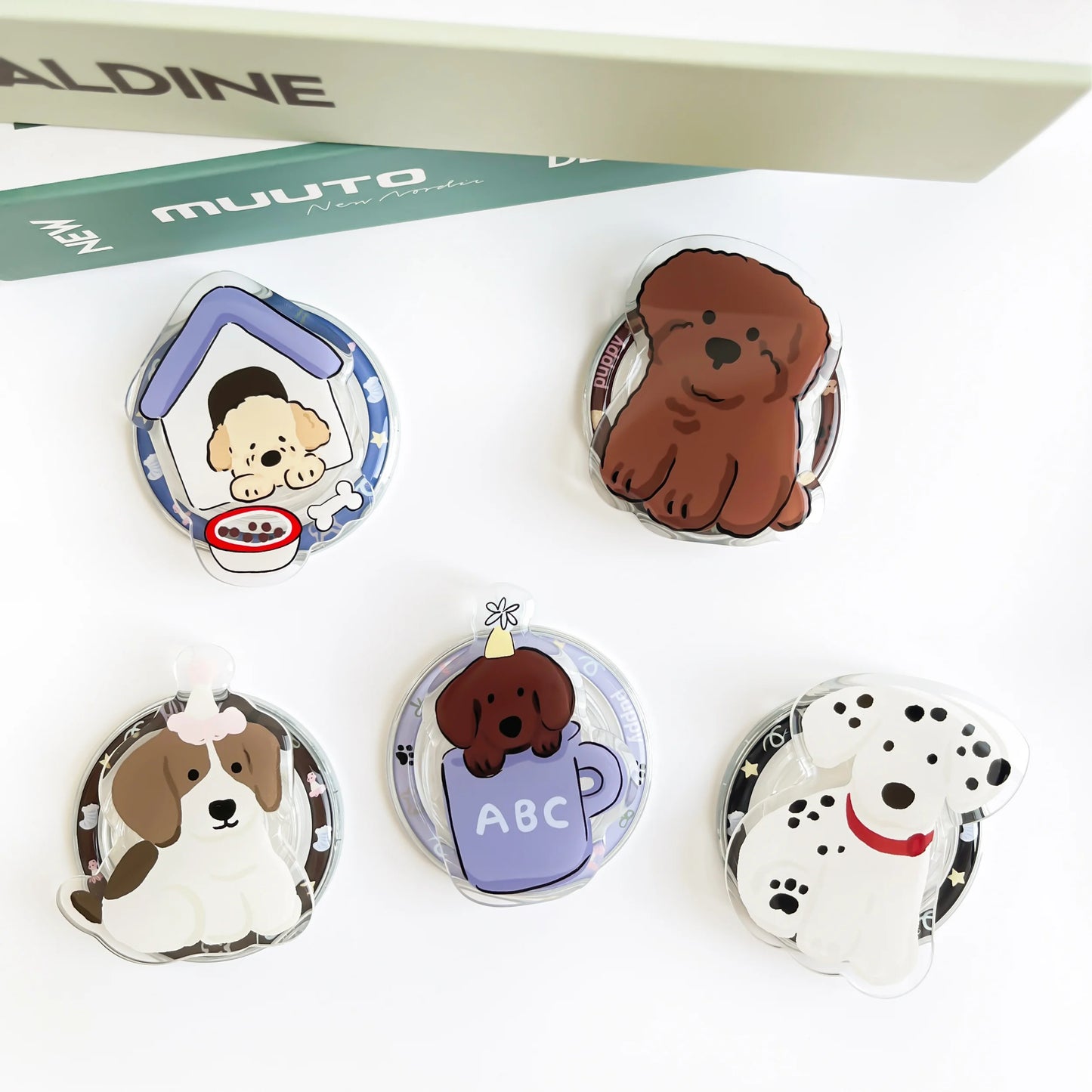 Customized Magnetic Acrylic Phone Grip Cartoon Anime Mobile Phone Holder Stand Custom Magnetic Cell Phone Socket With Your Photo