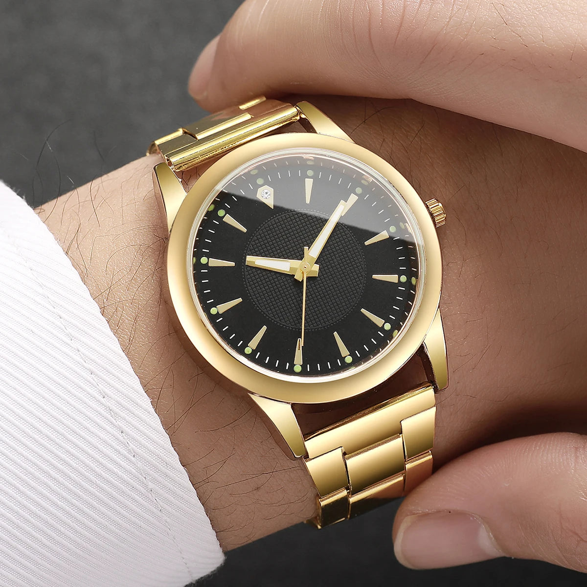 2PCS Couple's Watches Men Business Watch Fashion Analog Women Quartz Watch (Without Box)