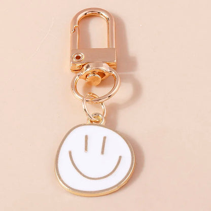 Aihua Irregular Round Smile Face Keychain for Women Key Ring Gift Fashion Cartoon Bag Airpods Box Car Phone Accessories Jewelry