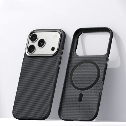 Magnetic Ultrathin Carbon Fiber Texture Phone Case For iphone 17Pro Max 16 Pro Frosted Skin Feel Wireless Charge Matte PC Cover