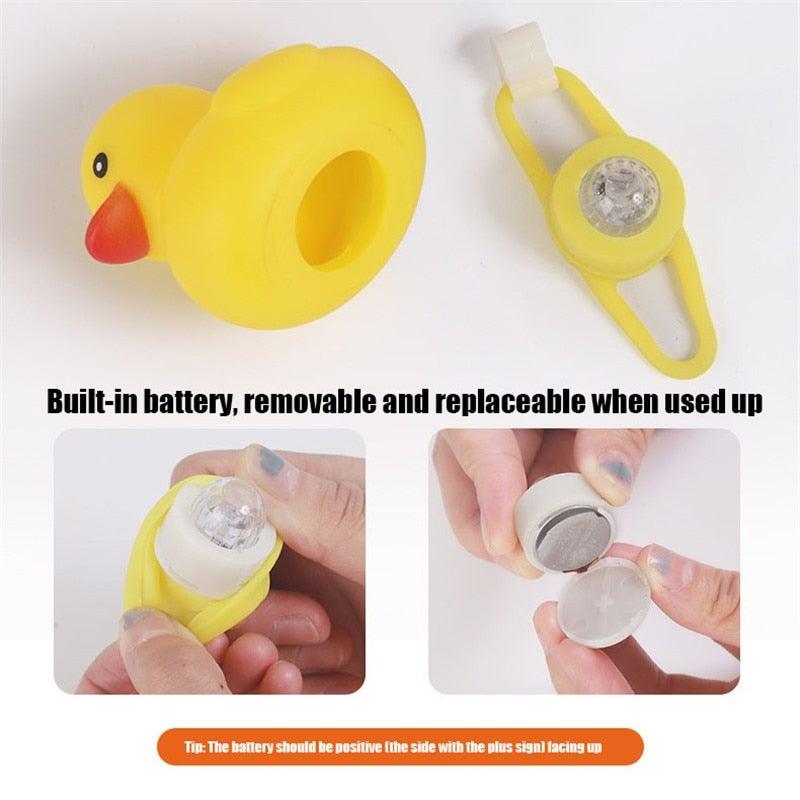 Small Yellow Bike Duck Bicycle Bell Luminous Airscrew Helmet Duck Ducky Bicycle Wind Motor Riding Cycling Lights Horn Rubber Duck Toy Car Ornaments Yellow Duck Car Dashboard Decorations Squeeze Duck Bicycle Horns With Propeller Helmet